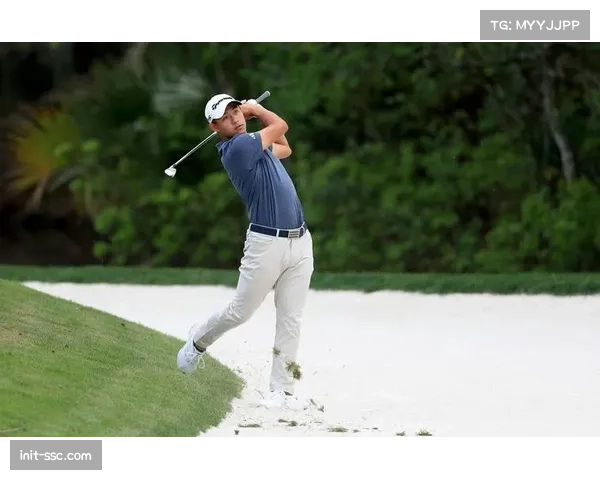 麦克罗伊前九洞慢热后爆发，八个洞抓下5只小鸟